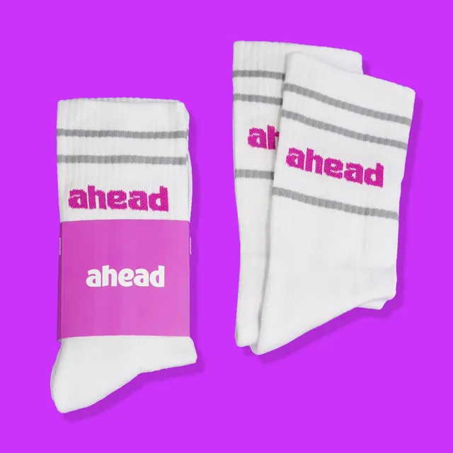 ahead-socken image 1